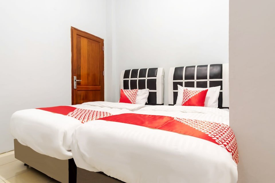 OYO 1243 9-haan Homestay, Medan, Medan