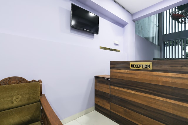 Super Hotel O by OYO La Flora