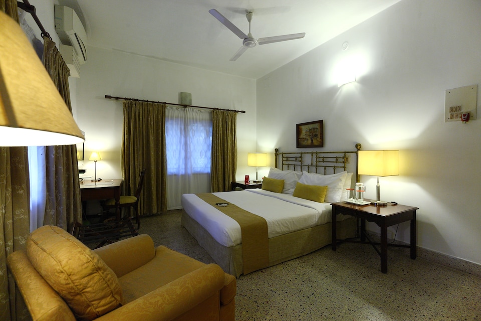 OYO Frangi House Near Sathyam Cinemas, Nungambakkam Chennai, Chennai