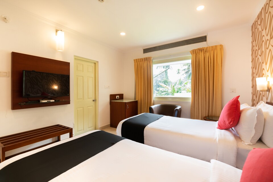 Capital O 46644 Hotel Armani, Mundakayam, Kottayam