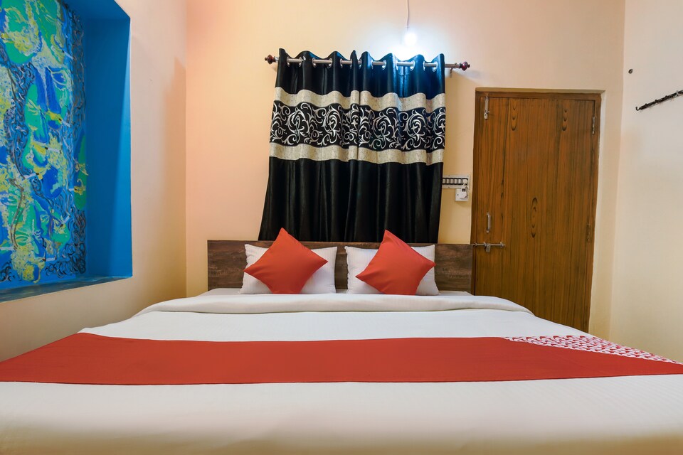 OYO Hotel Surya Villa, Fateh Sagar, Udaipur