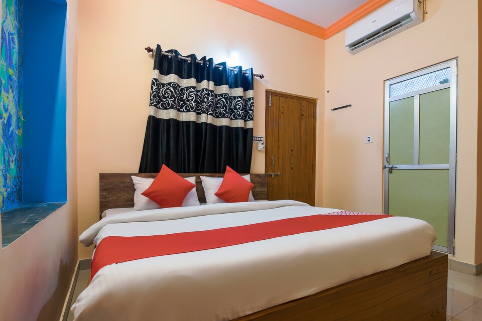 OYO Hotel Surya Villa, Fateh Sagar, Udaipur