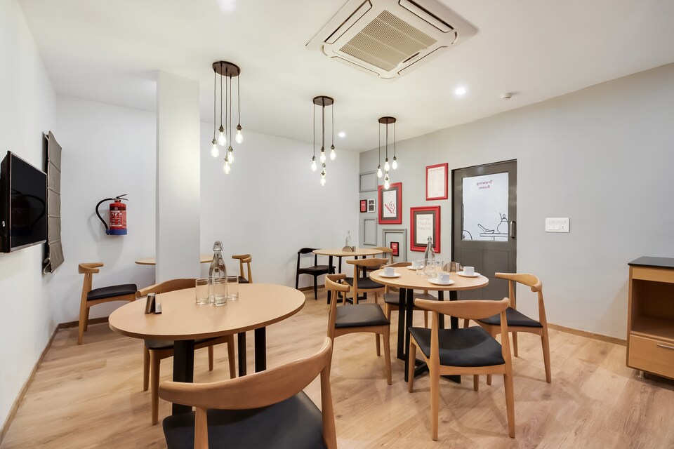 OYO Townhouse 233 Sector 1 MVP Colony, MVP Colony Visakhapatnam, Visakhapatnam