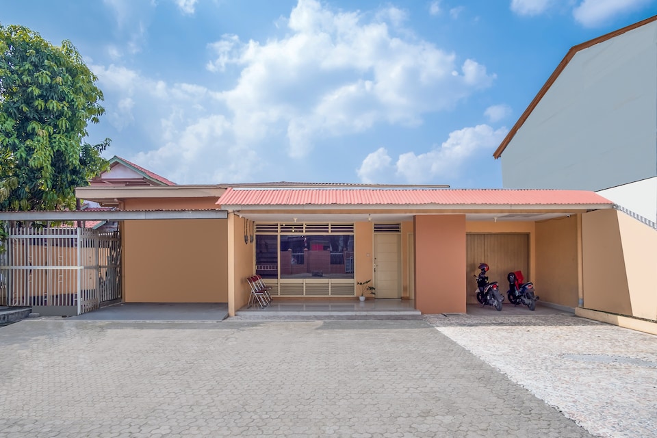 OYO 1249 Guest House 66, Medan, Medan