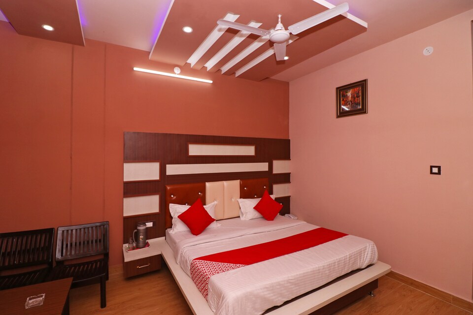 OYO 46676 J K Imperial, Banikhet, Dalhousie