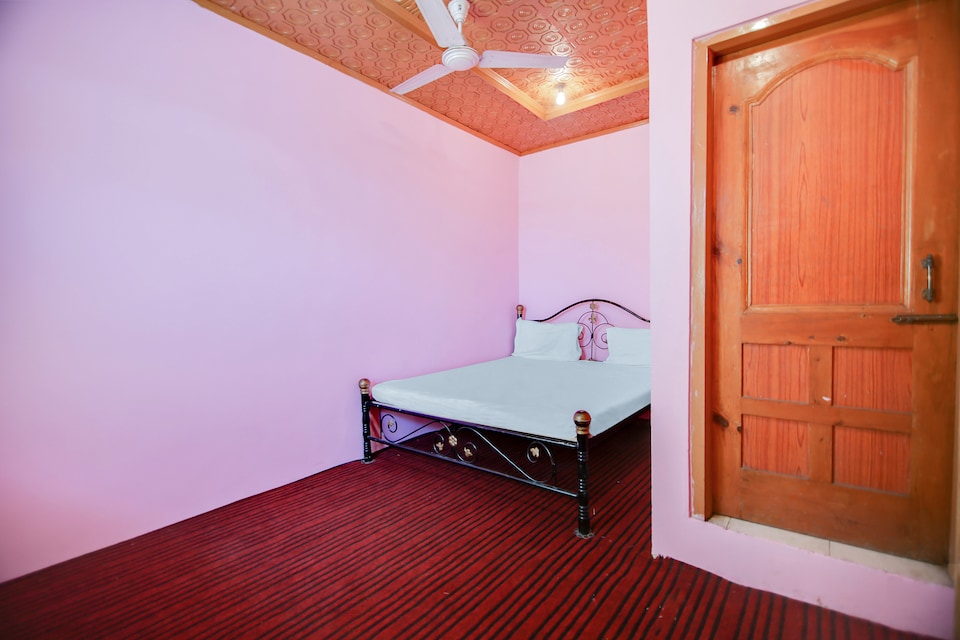 OYO 46688 Hotel Marhaba, Lal Chowk Srinagar, Srinagar