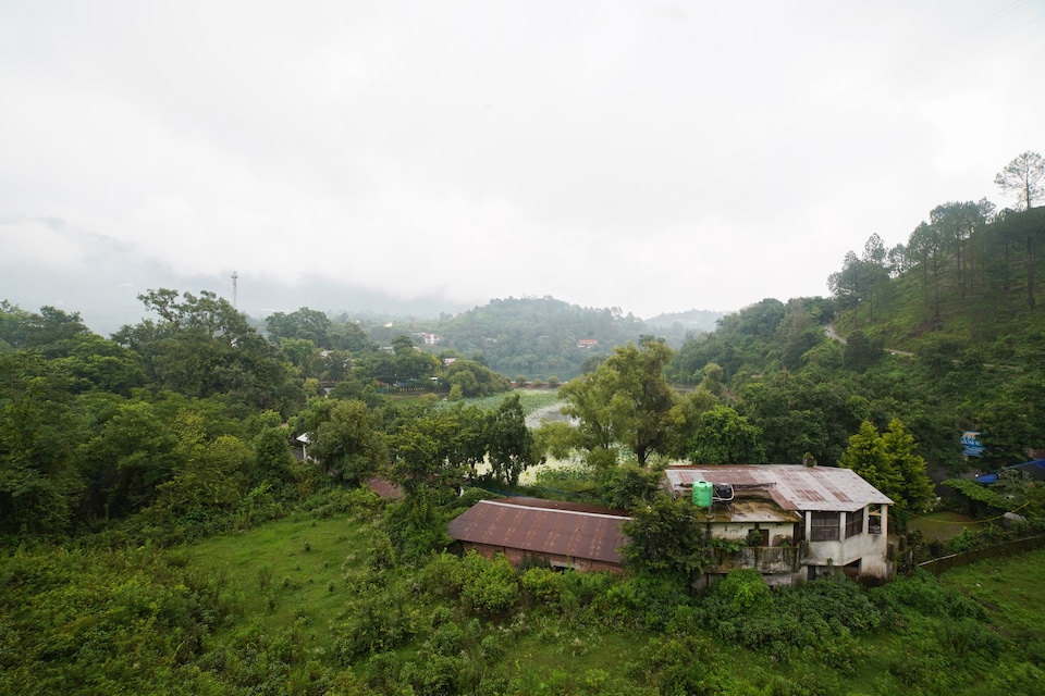 Capital O 46688 Vaapi Inn, Bhimtal city, Bhimtal