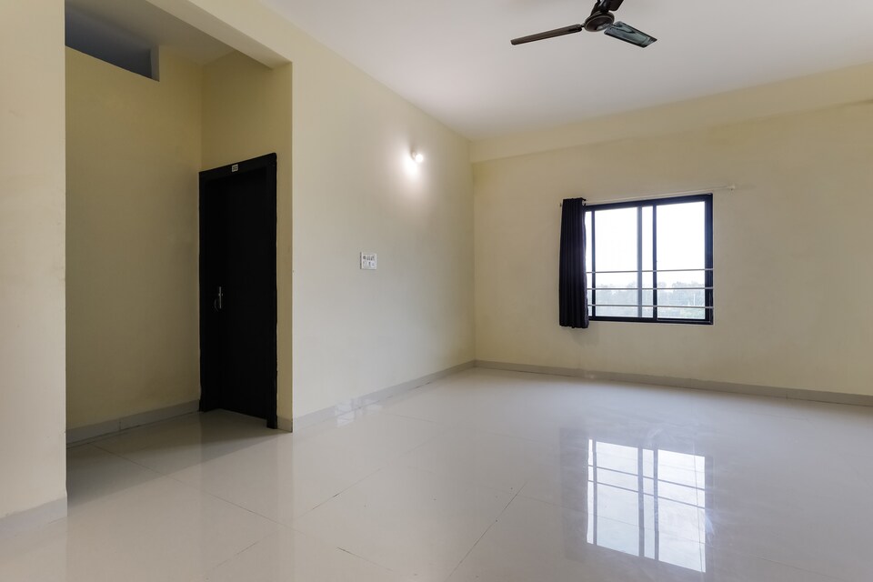 OYO 46692 Shree Yash Palace, Rau, Indore