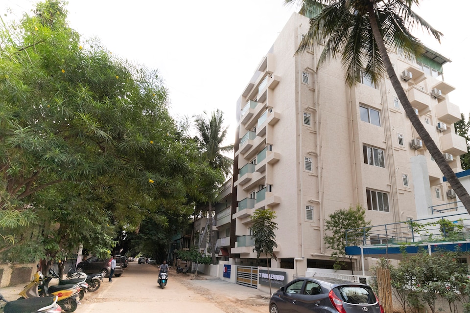 Capital O 46693 7 Boulevard, Indiranagar Extension Bangalore-II, Bangalore
