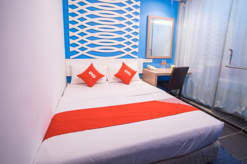 OYO 44038 Sovotel Express Hotel Kota Damansara 16, Kota Damansara, Petaling Jaya