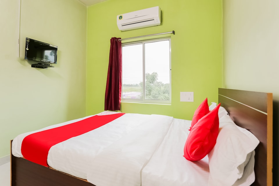 OYO 46710 La Grace Inn, Cuttack, Cuttack