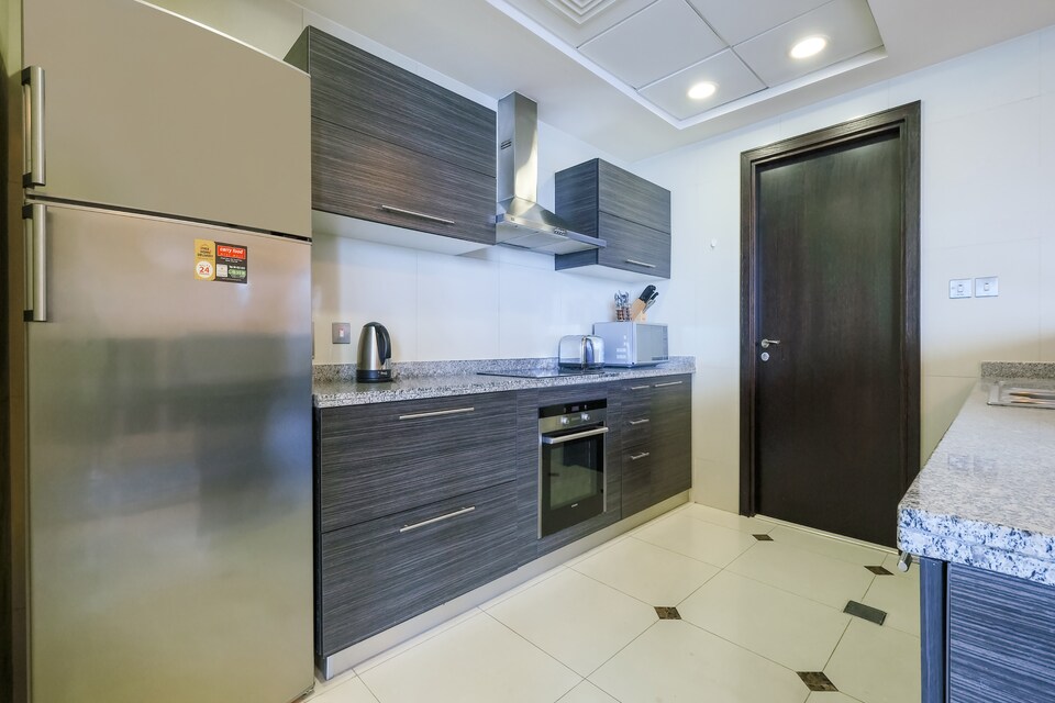 OYO 228 Home 23 Marina Tower 801 3bhk GF, Dubai Marina, Dubai