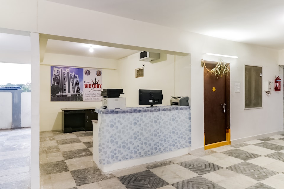 OYO Victory Grand, Vijayawada Guntur Highway, Vijayawada