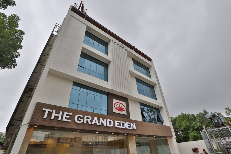 Collection O Bodakdev, SG Highway Ahmedabad, Ahmedabad