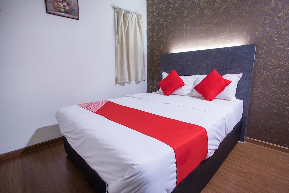 OYO 44041 Sovotel Express Hotel Sri Petaling 159, Seri Petaling, Kuala Lumpur