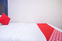 OYO 44041 Sovotel Express Hotel Sri Petaling 159