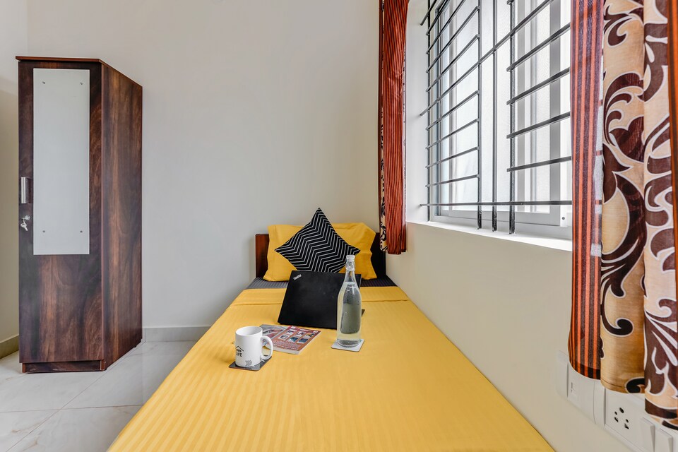 OYO LIFE BLR1718 Manyata Tech Park, Manyata Bangalore, Bangalore