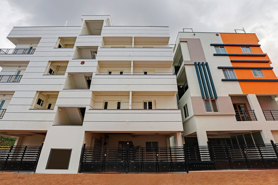 OYO LIFE BLR1718 Manyata Tech Park, Manyata Bangalore, Bangalore