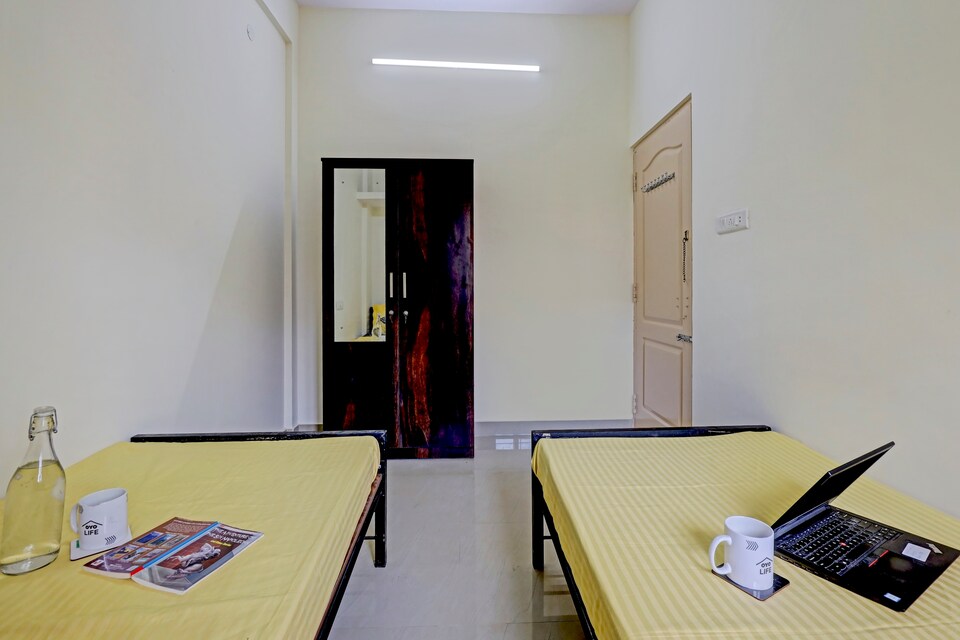 OYO LIFE BLR1719 Amrutahalli, Hebbal Bangalore, Bangalore