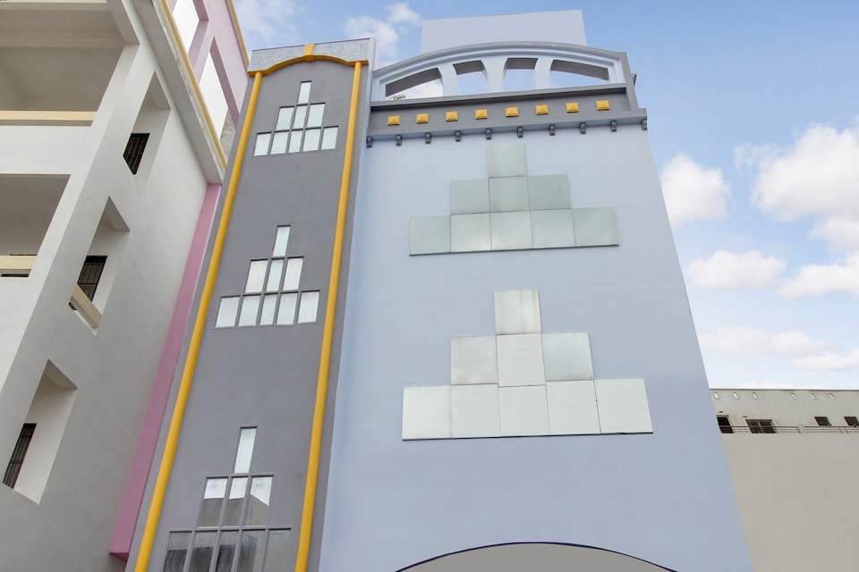 SPOT ON 46786 Hotel City palace, Akola, Akola