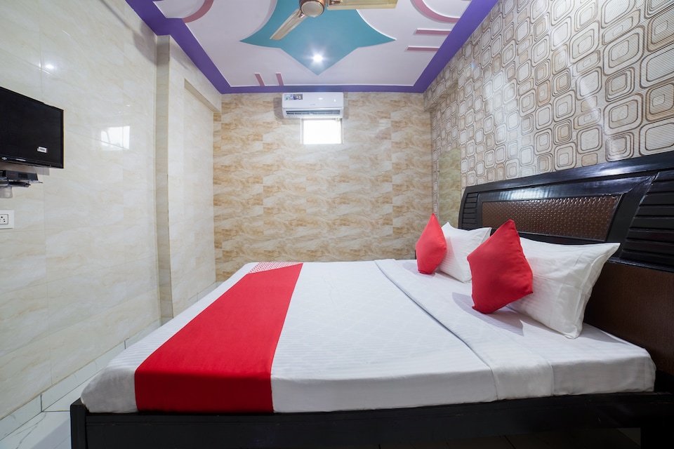 OYO 46790 Hotel Heavens, Jhajjar City, Jhajjar
