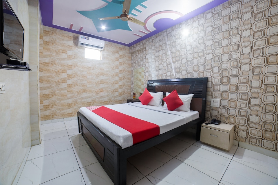 OYO 46790 Hotel Heavens, Jhajjar City, Jhajjar