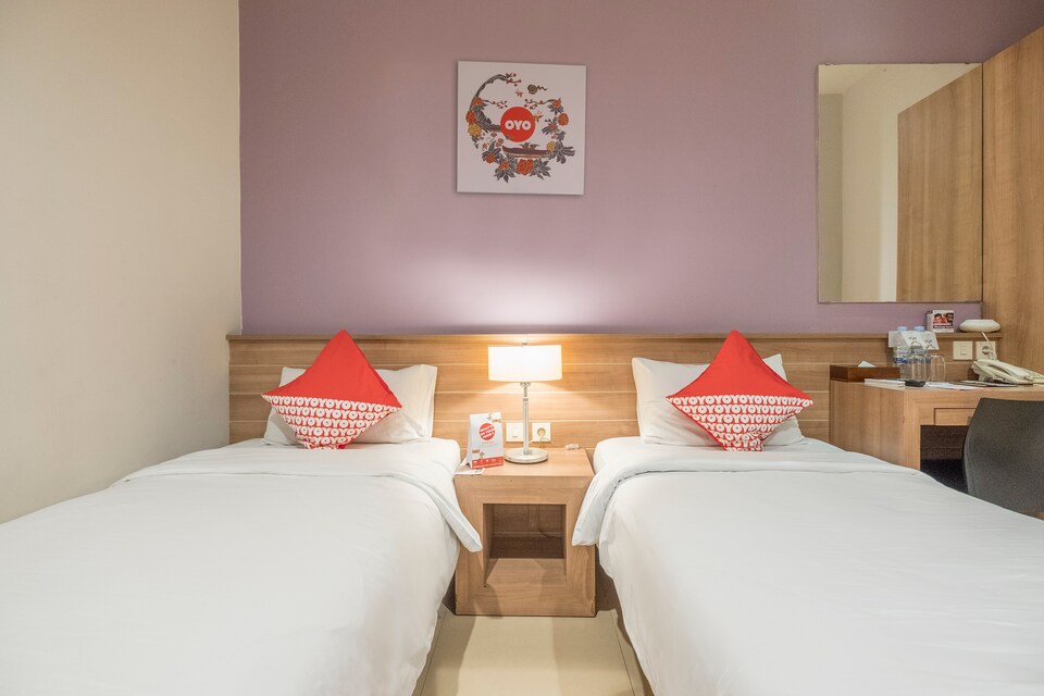 Capital O 1276 Aswin Hotel & Spa Makassar, Maricaya, Makassar