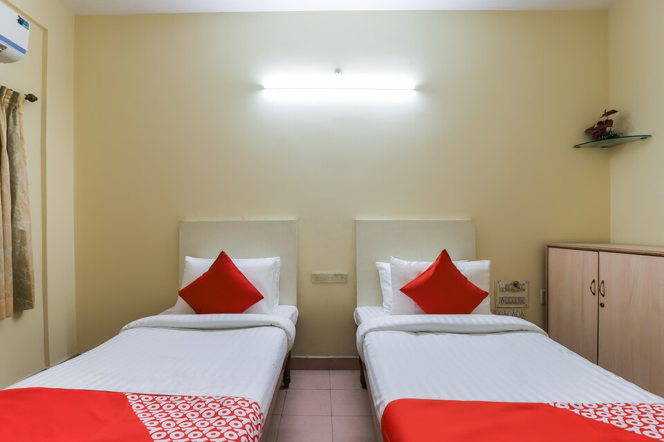 SPOT ON 46801 Hotel Swati, Mundra, Mundra