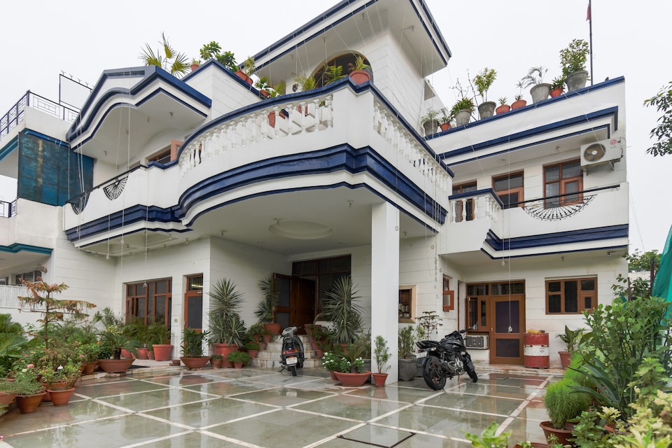 Capital O 46810 Hotel Aditya And Kings 1, Panchkula, Panchkula