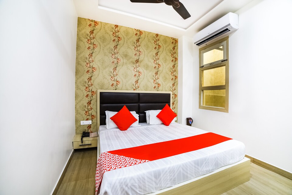 OYO 46811 Hotel Shree Ji Palace , Etah, Etah