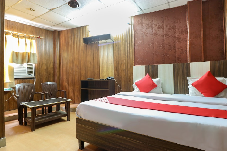 OYO 46830 Hotel Hare Rama, Laxman Jhoola Rishikesh, Rishikesh