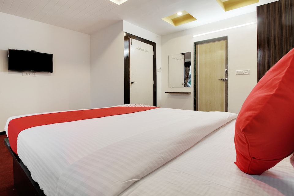 Hotel  O Sai Chatra, Nashik, Nashik