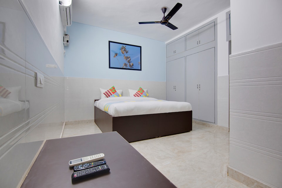 OYO Home 46835 Elegant  Studio Sarita Vihar, Okhla Jasola Delhi, Delhi