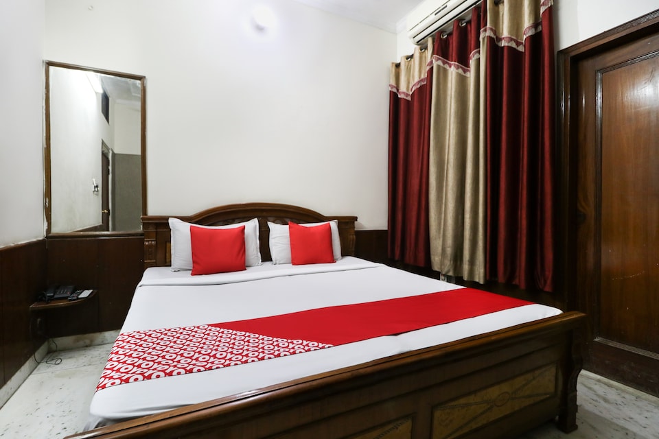 OYO 46852 Hotel Pal Regency, Rajpura, Rajpura
