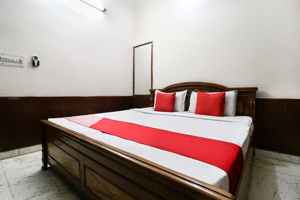 OYO 46852 Hotel Pal Regency, Rajpura, Rajpura