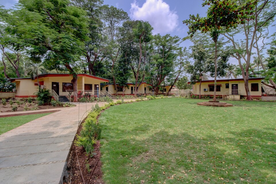 Capital O 46872 Gunwant Holidays, Mumbai Vasai-Virar-Naigaon, Mumbai