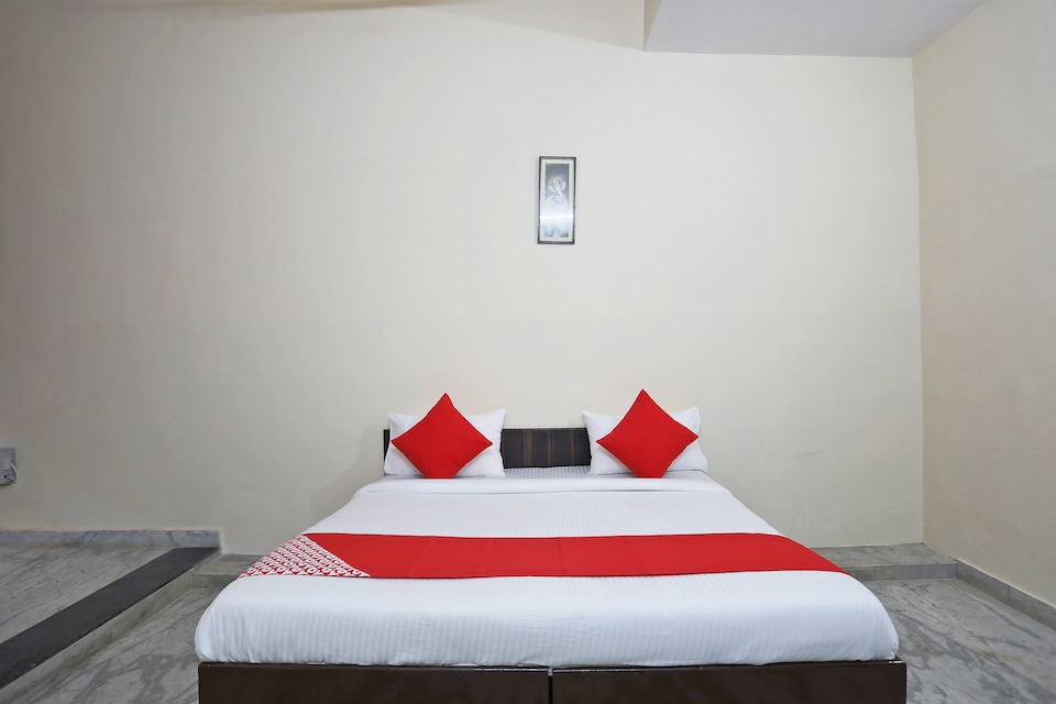 OYO 46881 Presidency Farms, Aligarh, Aligarh
