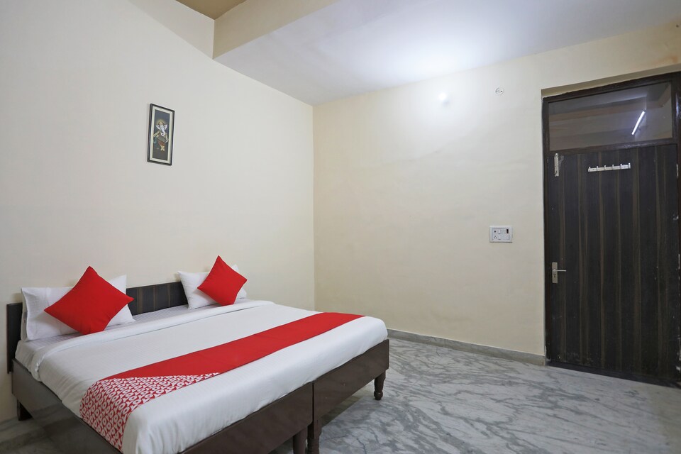 OYO 46881 Presidency Farms, Aligarh, Aligarh