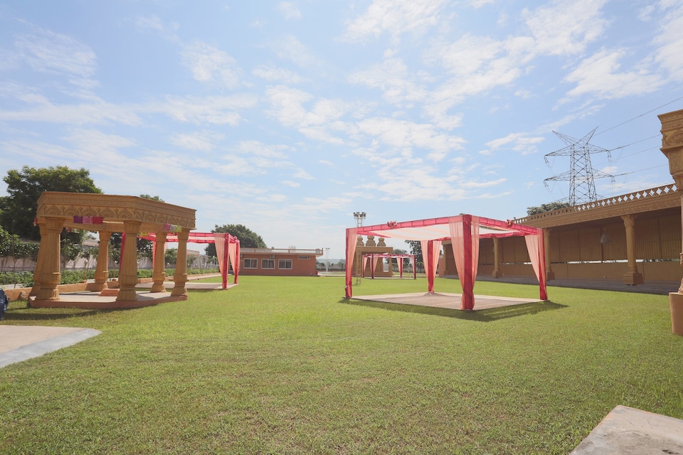 Collection O 46898 Tanishk Garden & Resort, Sohna Road, Gurgaon