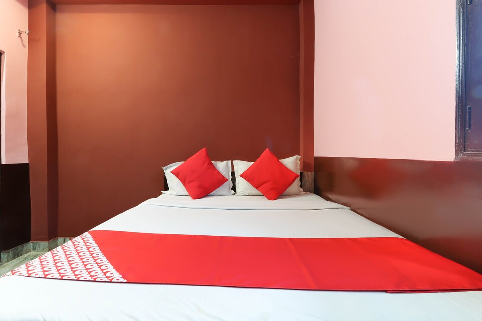 OYO 46903 Hotel Sai Palace, Barra Kanpur, Kanpur