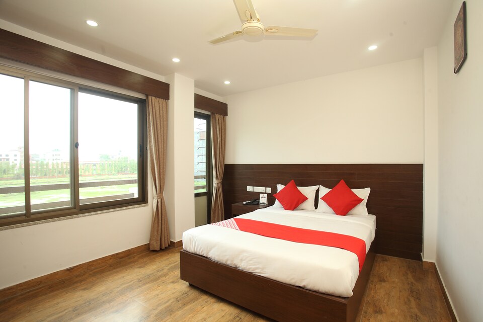 OYO 525 Hotel Aloka Inn, Lumbini, लुम्बिनी