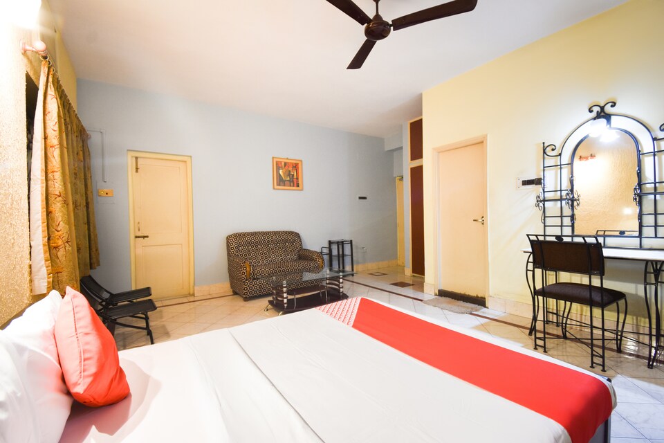 OYO 46910 Sobhakul Guest House, Park Circus Kolkata, Kolkata