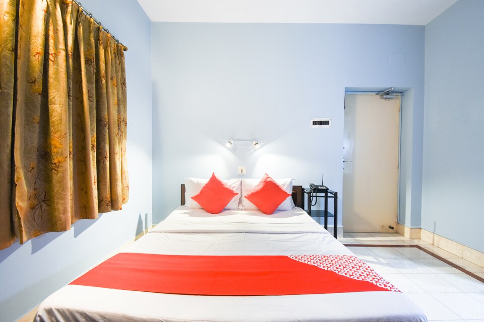 OYO 46910 Sobhakul Guest House, Park Circus Kolkata, Kolkata