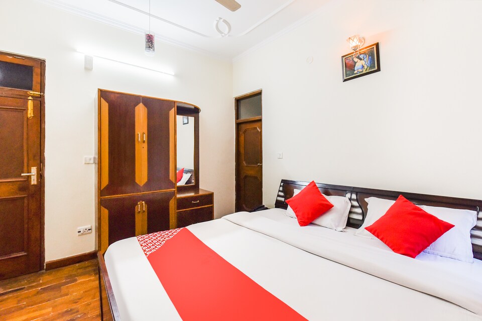 OYO 46914 Baragarh Regency, NH 21 Manali, Manali