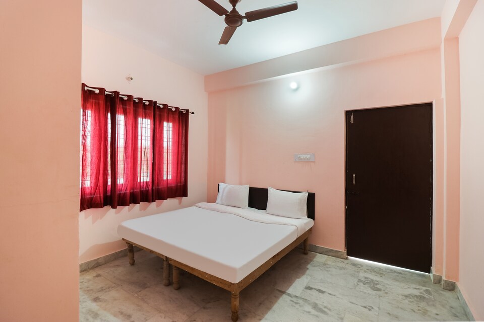 SPOT ON 46953 Hotel Taqgene, Chakrata Road Dehradun, Dehradun