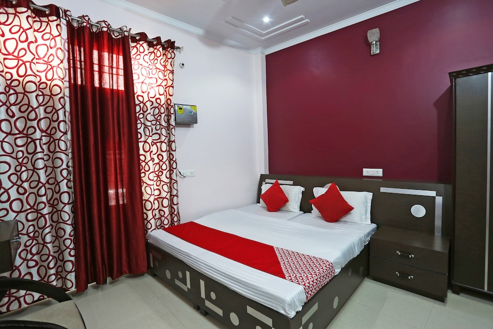 OYO 46964 Basera Guest House, Rohtak, Rohtak