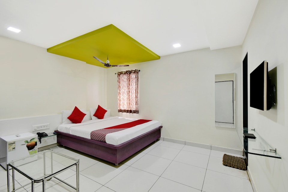 OYO 46973 Vasudev Chat Bhandar Rooms & Reatorent, Nagaur, Nagaur