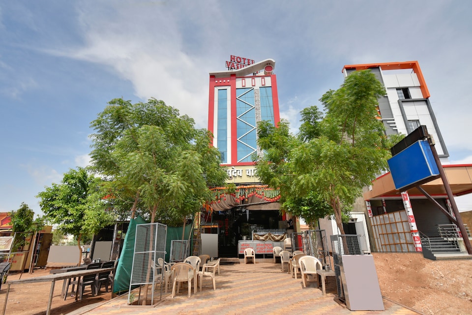 OYO 46973 Vasudev Chat Bhandar Rooms & Reatorent, Nagaur, Nagaur