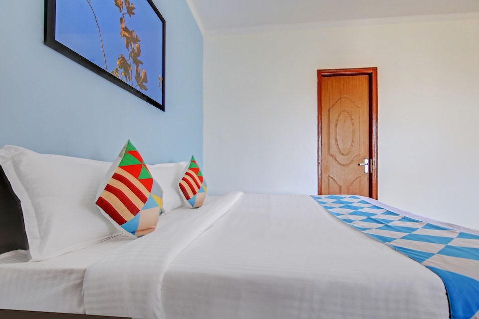 OYO Home 46974 Comfortable & Luxury , Faridabad, Faridabad