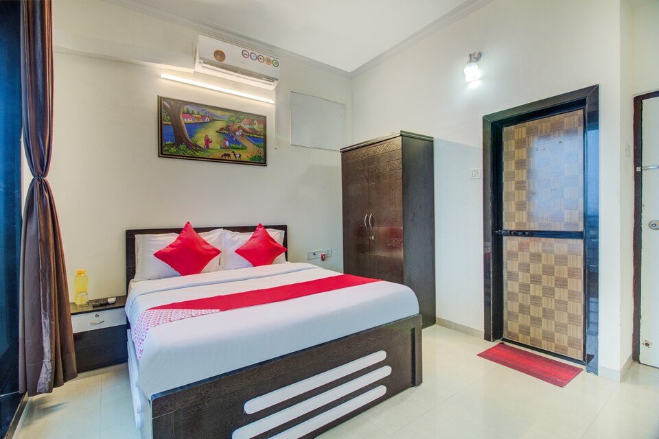 OYO 46983 Kamran Service Apartment , Mumbai-Airoli-Ghansoli-KoperKhairane, Mumbai